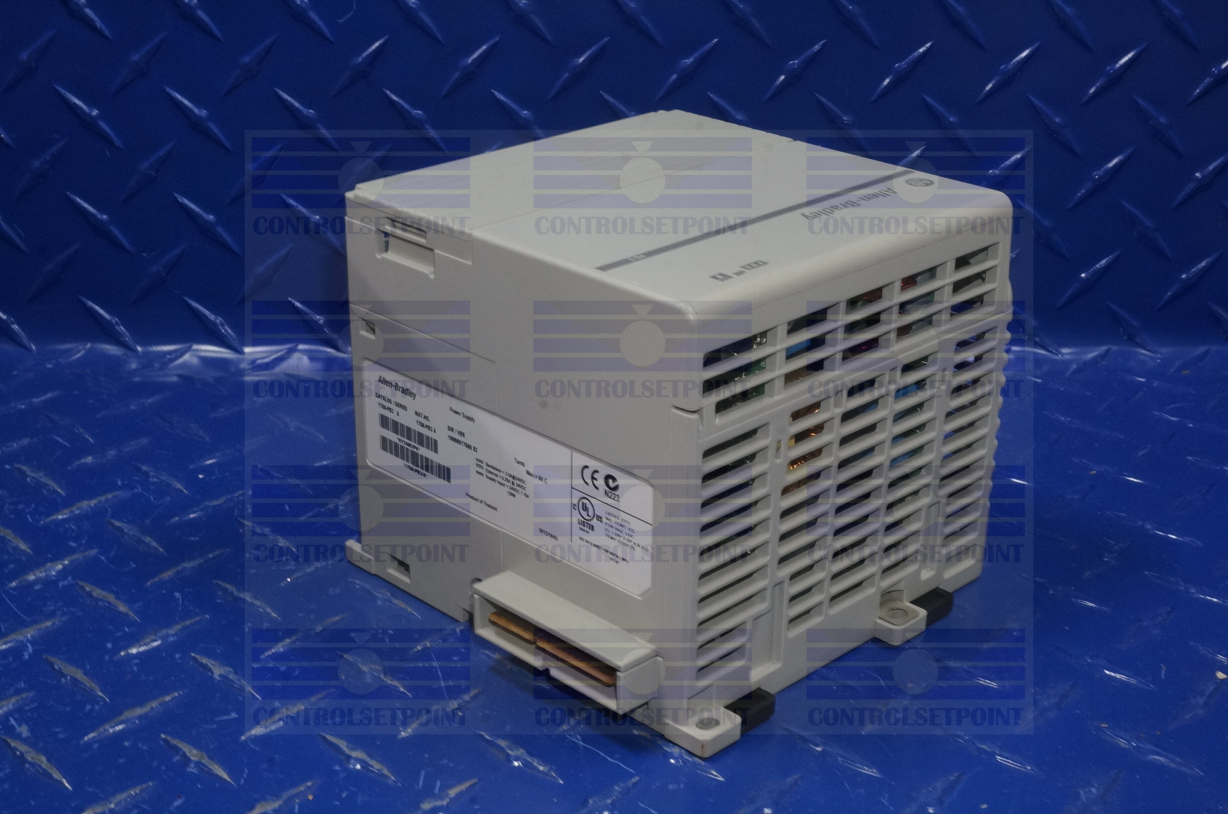 ALLEN BRADLEY COMPACT LOGIX POWER SUPPLY 1768-PB3 1768PB3 USED