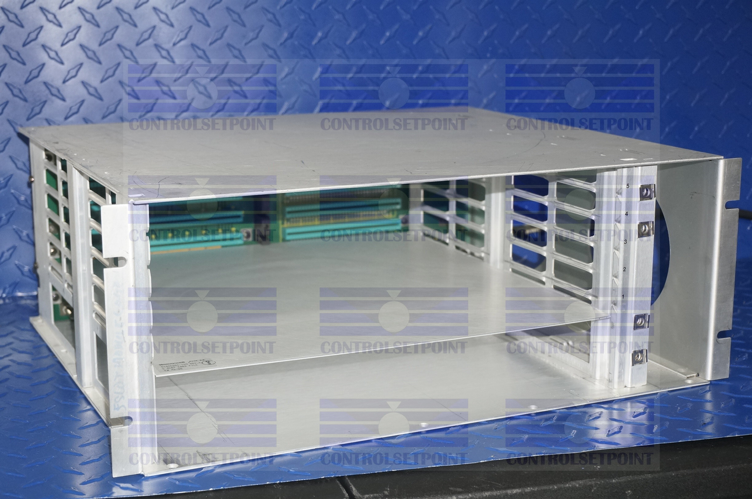 HONEYWELL TDC3000 51108607-900 5 SLOT MODULE CAGE