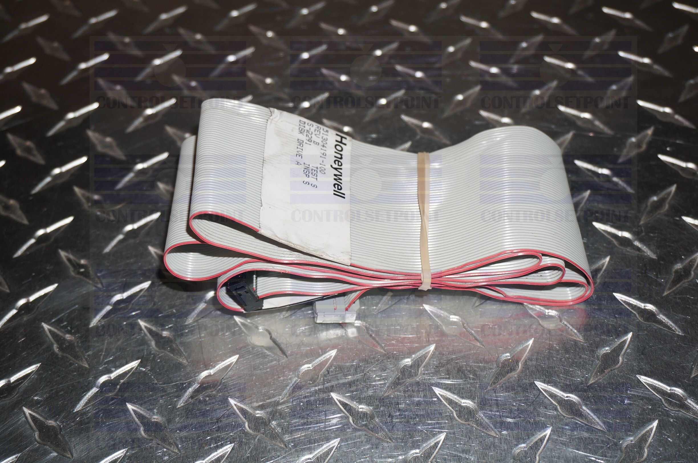 HONEYWELL TDC3000 51304191-100 DATA CABLE 50 PIN CONNECTOR 51304191100